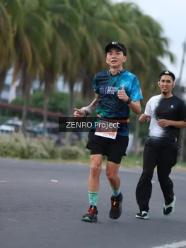 Runner Photo 4923910