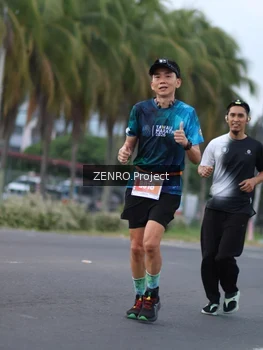 Runner Photo 4923964