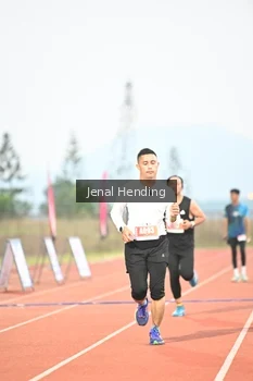 Runner Photo 4924011