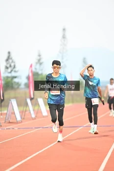 Runner Photo 4924012