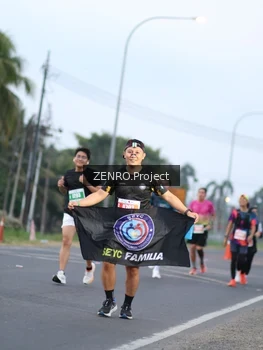 Runner Photo 4924033