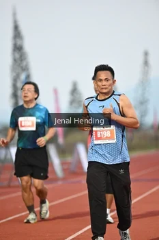Runner Photo 4924049