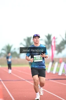 Runner Photo 4924122