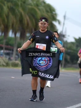 Runner Photo 4924136