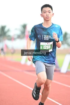 Runner Photo 4924179
