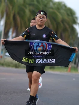 Runner Photo 4924197