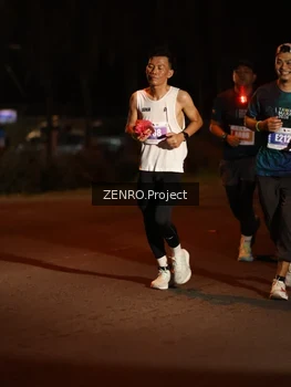 Runner Photo 4924210