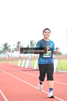 Runner Photo 4924297