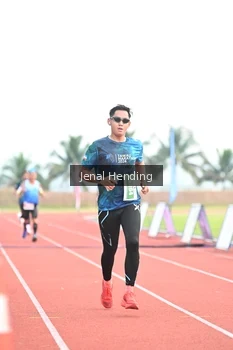 Runner Photo 4924303