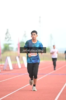 Runner Photo 4924312