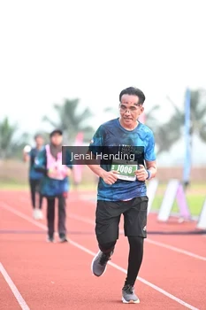 Runner Photo 4924325