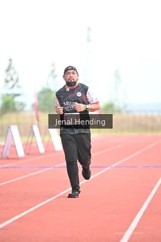 Runner Photo 4924338