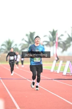 Runner Photo 4924345