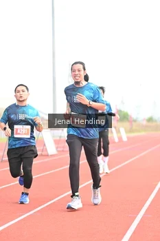 Runner Photo 4924376