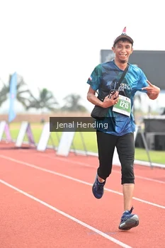 Runner Photo 4924401