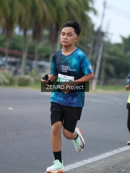 Runner Photo 4924405