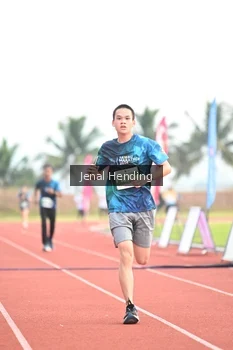 Runner Photo 4924416
