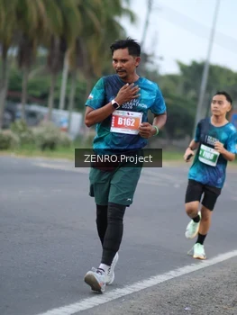 Runner Photo 4924417