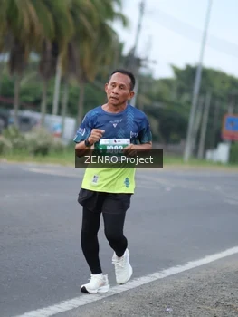 Runner Photo 4924427