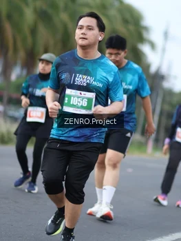 Runner Photo 4924457