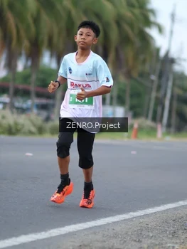 Runner Photo 4924464