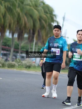 Runner Photo 4924467