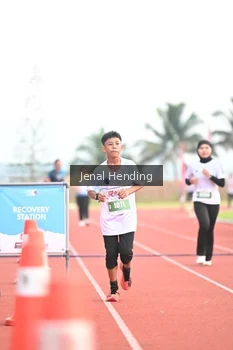 Runner Photo 4924475