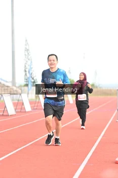Runner Photo 4924478