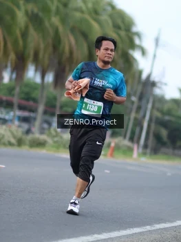 Runner Photo 4924485