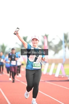 Runner Photo 4924577