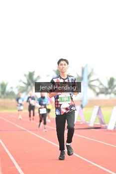 Runner Photo 4924581
