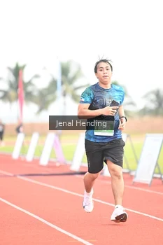 Runner Photo 4924603
