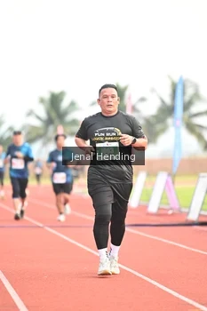 Runner Photo 4924623
