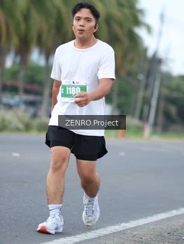 Runner Photo 4924624