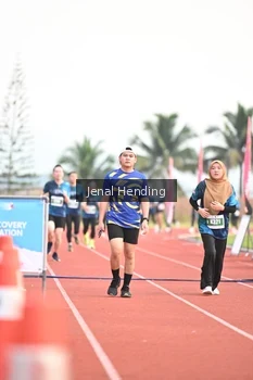 Runner Photo 4924663