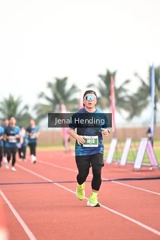 Runner Photo 4924669