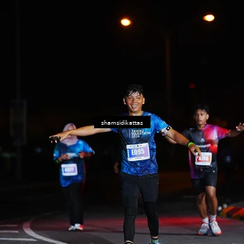 Runner Photo 4924675