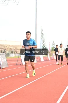 Runner Photo 4924692