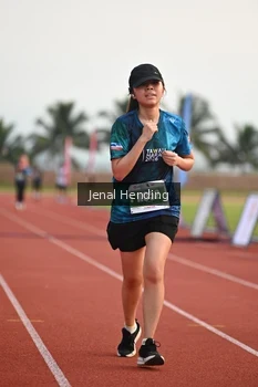 Runner Photo 4924707