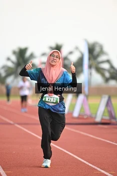 Runner Photo 4924715
