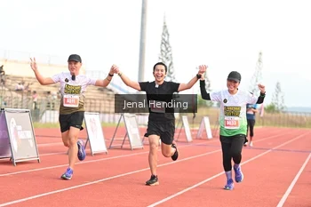 Runner Photo 4924994