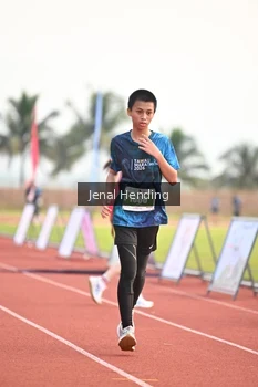 Runner Photo 4925048