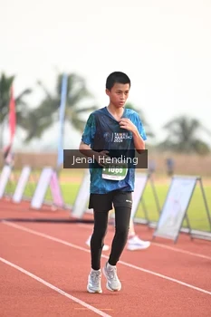 Runner Photo 4925056