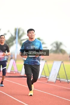 Runner Photo 4925071