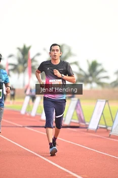 Runner Photo 4925076