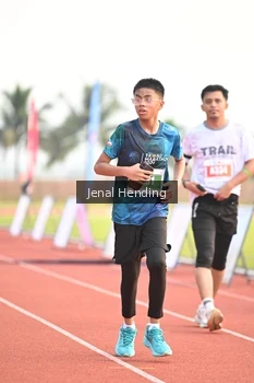 Runner Photo 4925104