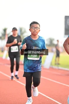 Runner Photo 4925127