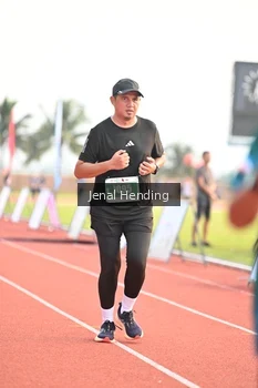 Runner Photo 4925129