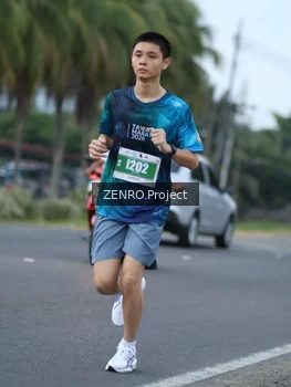 Runner Photo 4925137