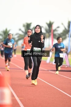 Runner Photo 4925140